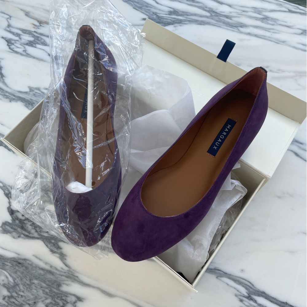 Margaux The Classic Plum Flat